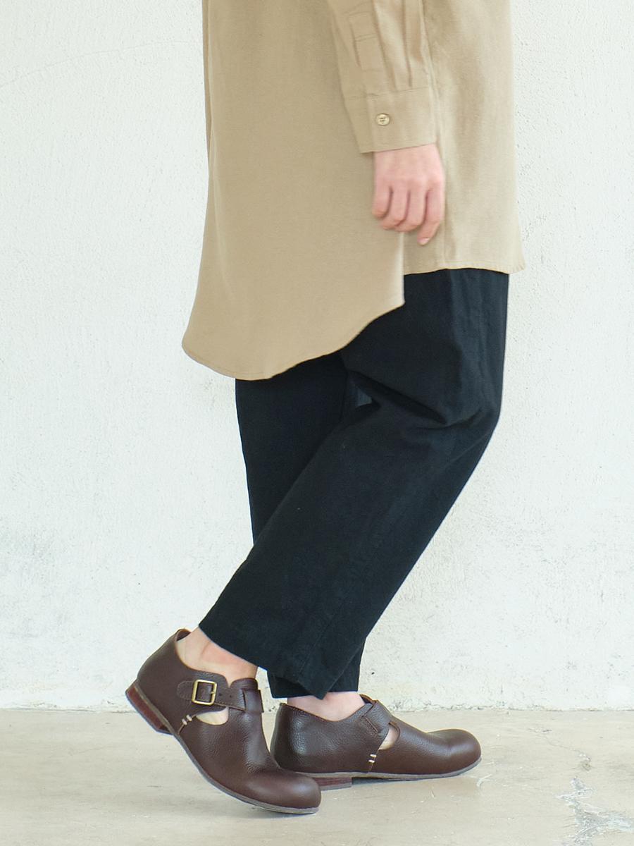 テーパードパンツ　綿ワッシャー