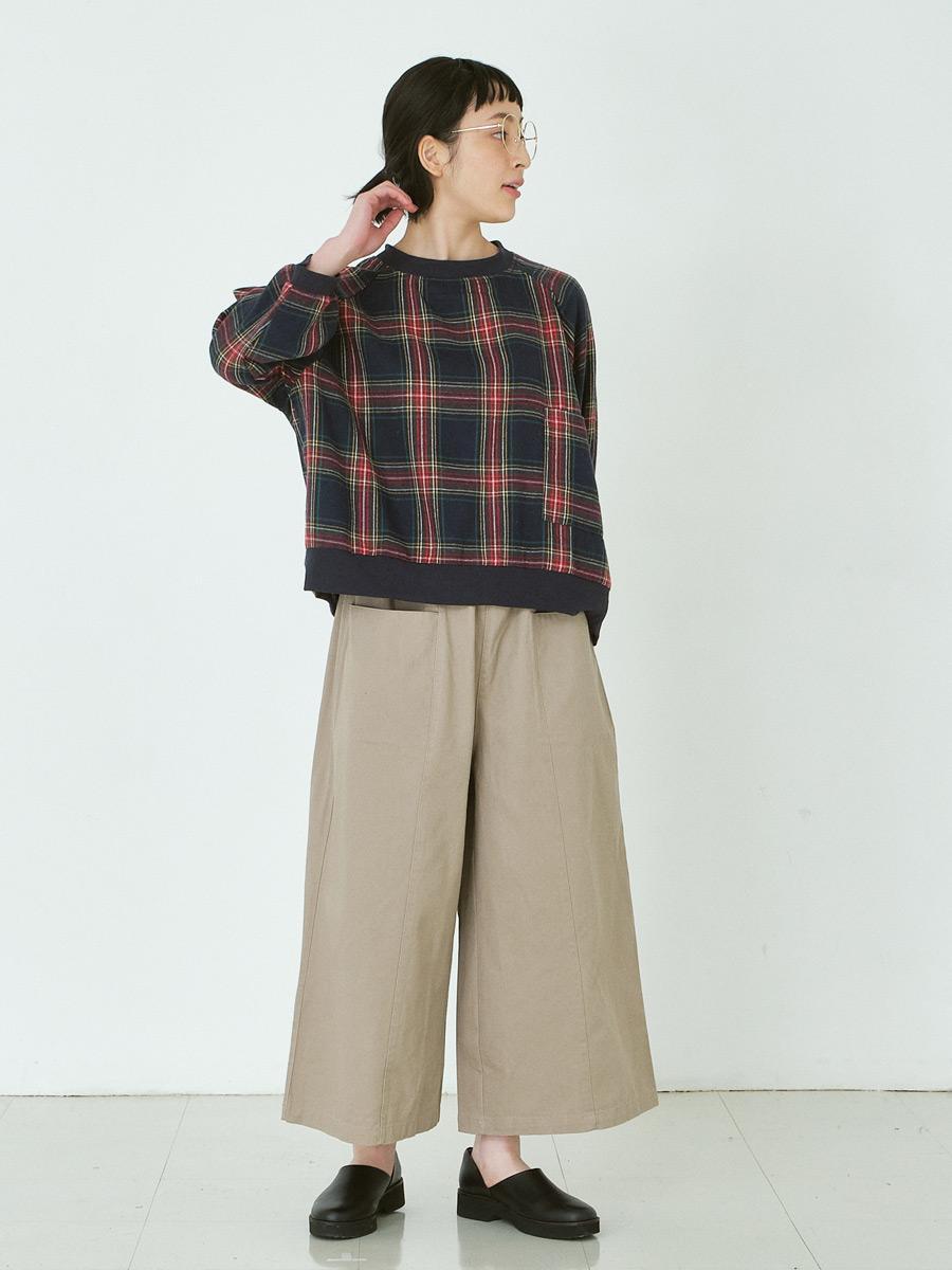 センター切り替えワイドパンツ　綿20ツイル