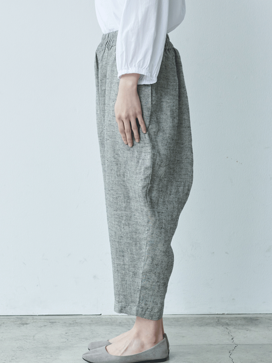 テーパードパンツ　リネン起毛