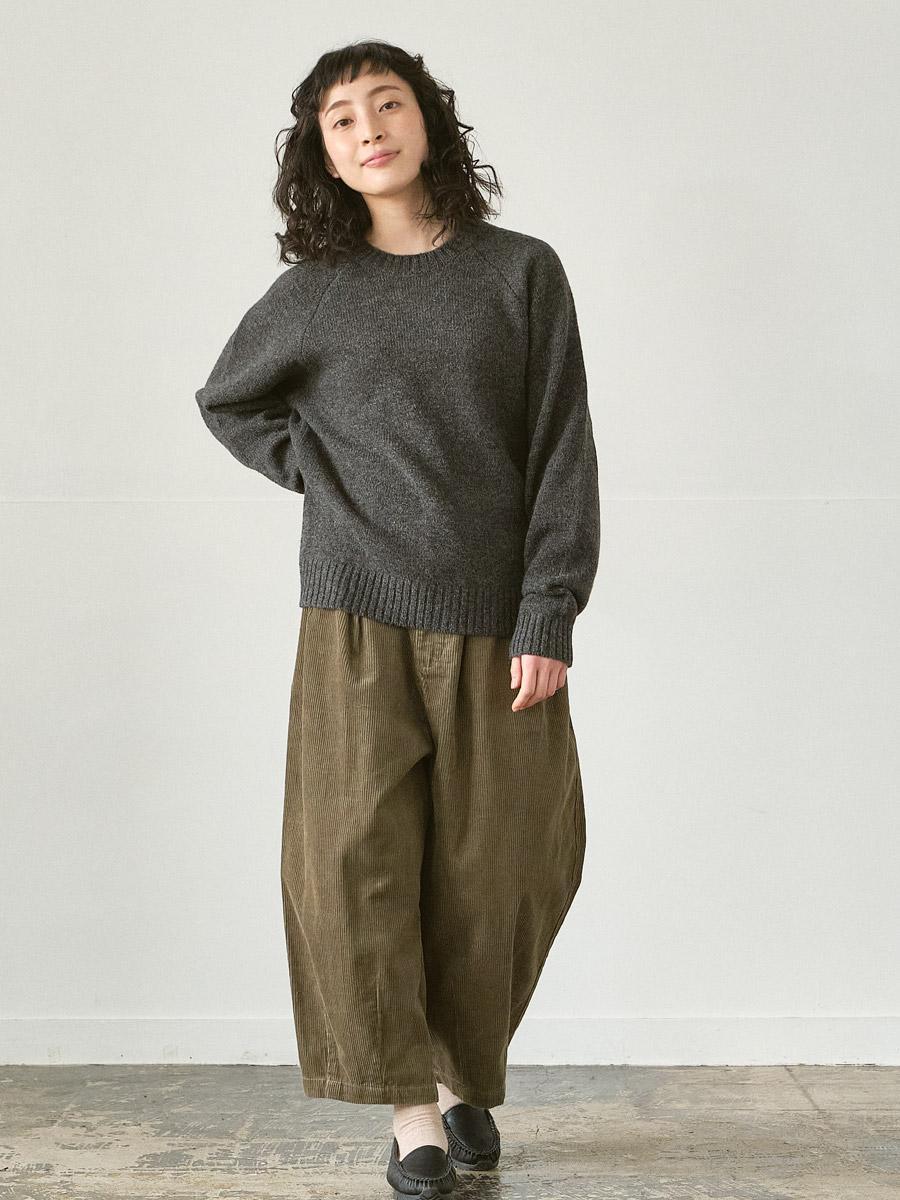 ワイドパンツ　綿8Wコーデュロイ