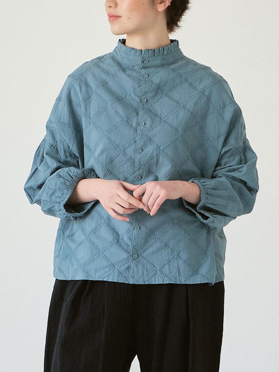 2WAY矢羽柄刺繍ブラウス　綿ローン