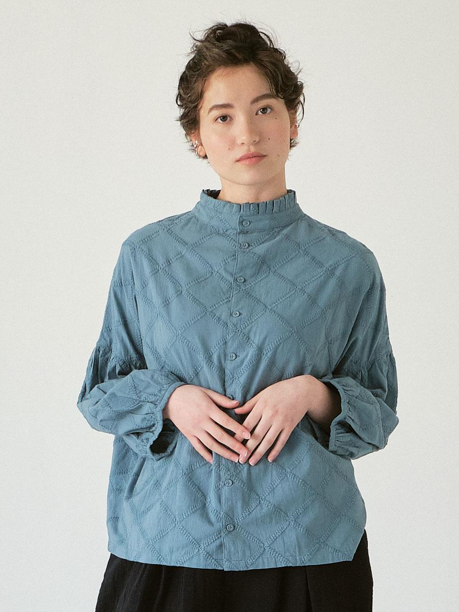2WAY矢羽柄刺繍ブラウス　綿ローン