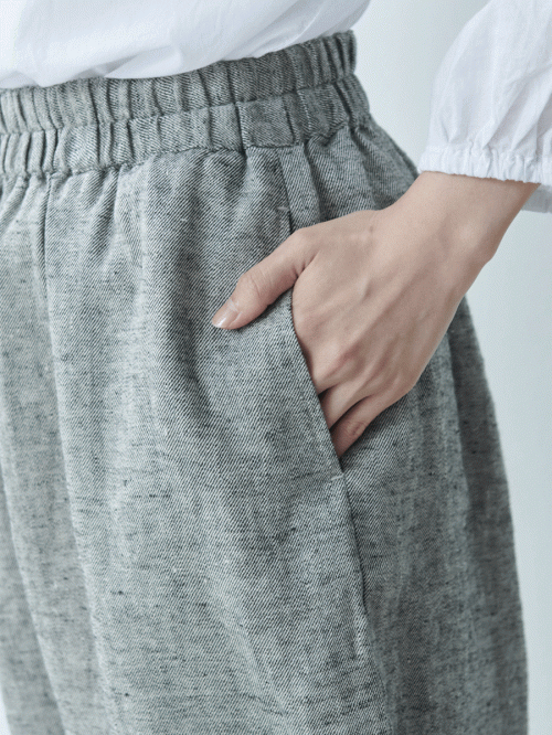 テーパードパンツ　リネン起毛
