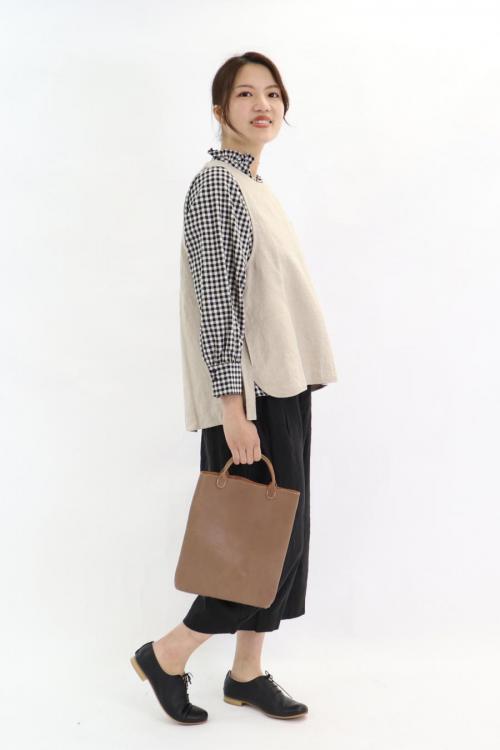ウシロスリットベスト　リネンオックス