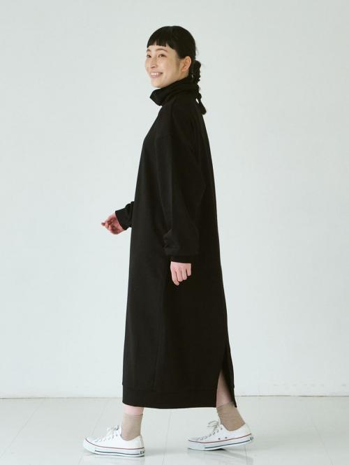 タートルネックロングワンピース　T/C裏毛OP