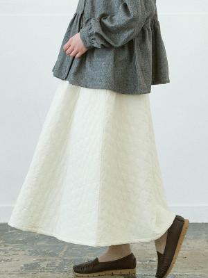 フレアスカート ダブルステッチダイヤキルト