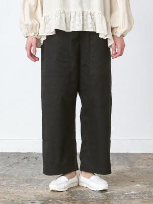 ワイドテーパードパンツ　ハイカウントチノ