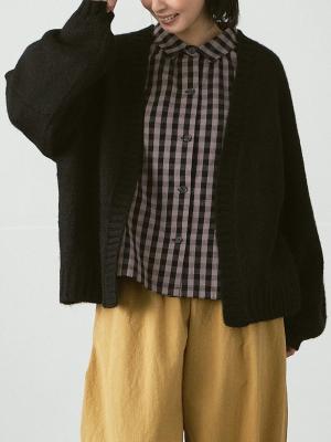 ボリューム袖ボタンレスカーディガン　キャメルライク3G